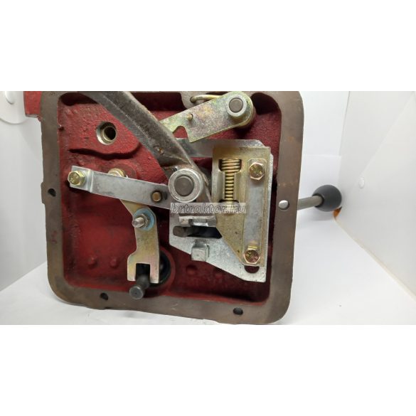 Sebességváltó fedél komplett, két karos