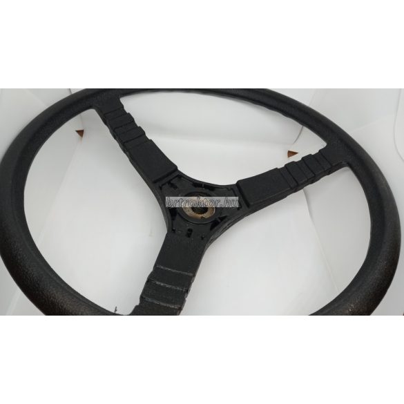Kormánykerék U445