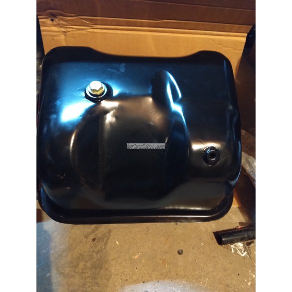 Üzemanyagtartály, U445