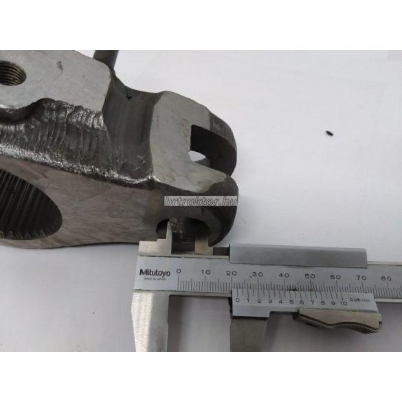 Emelőtengely fordítókar Z=42